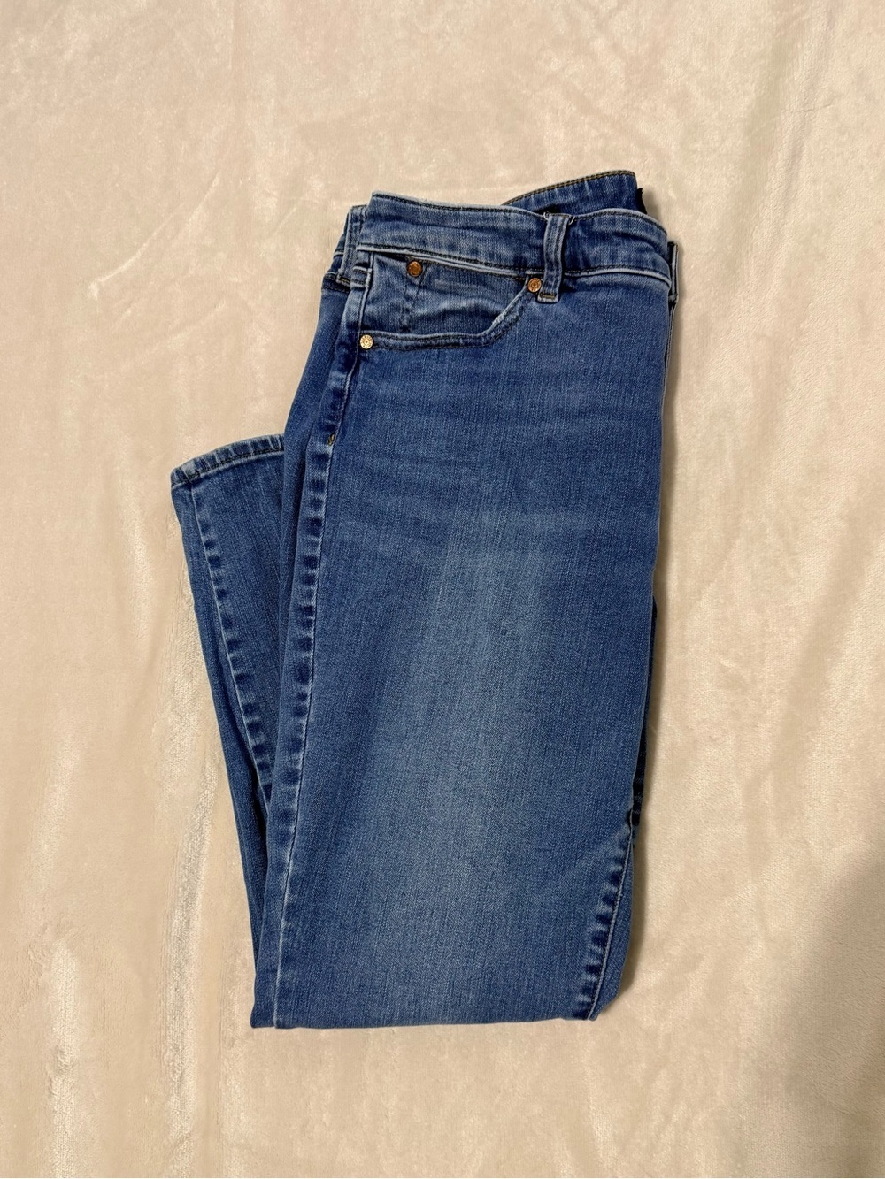 Talbots Women's Slim Ankle Jeans in Medium Blue Wash
